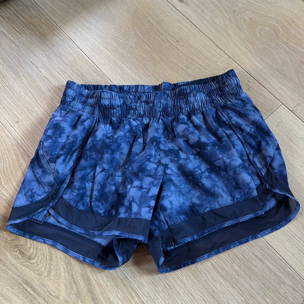 Athleta Blue Marbled/Tie-Dye Short Small